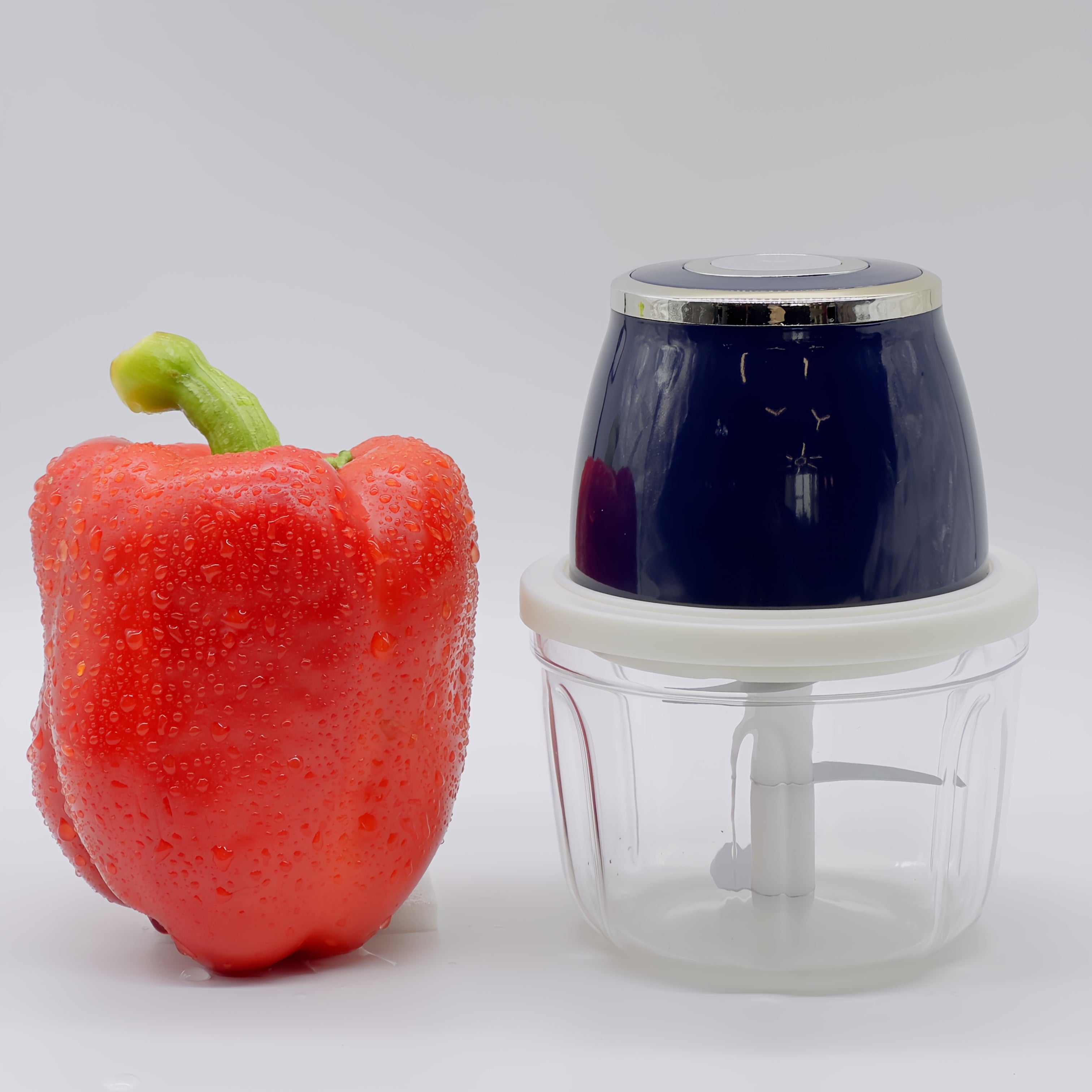 Electric Mini Garlic Mincer, 350ml USB Vegetable Onion Chopper, Portable Small Food Processor for Ginger, Chili, Vegetables, Meat, Mini kitchen appliances that are perfect for gift giving