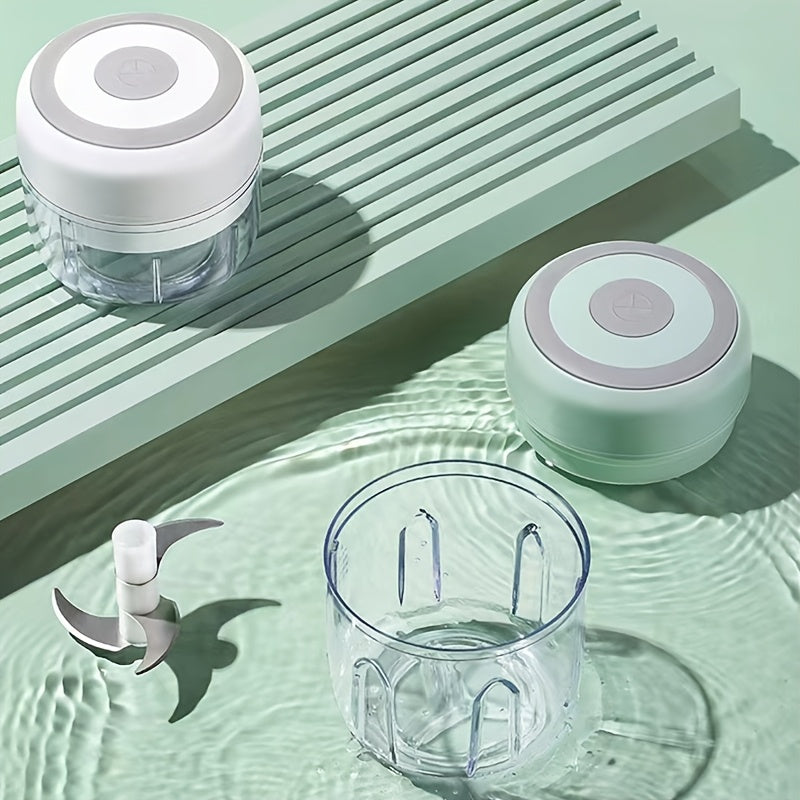 8.45oz Mini Rechargeable Garlic Chopper Meat Grinder, USB Wireless Charging, 3.38/8.45oz Capacity, 30W Safe and Durable, Suitable for Kitchen, Picnic, Kitchen Gadget for Chopping Onions, Chillies, Celeriacs, Ginger, Gift Giving